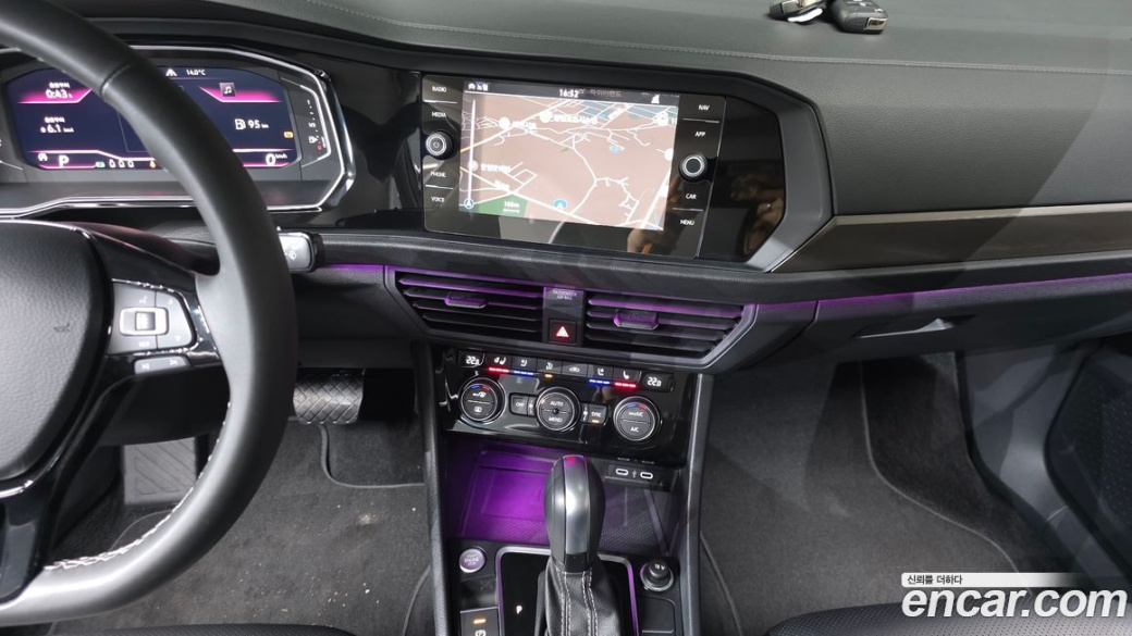 Volkswagen Jetta 1.4 TSI Prestige, 2021