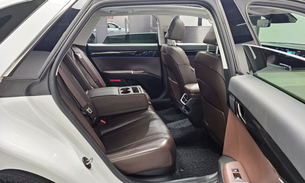 Hyundai Grandeur 2,5 Gasoline 2WD, 2023