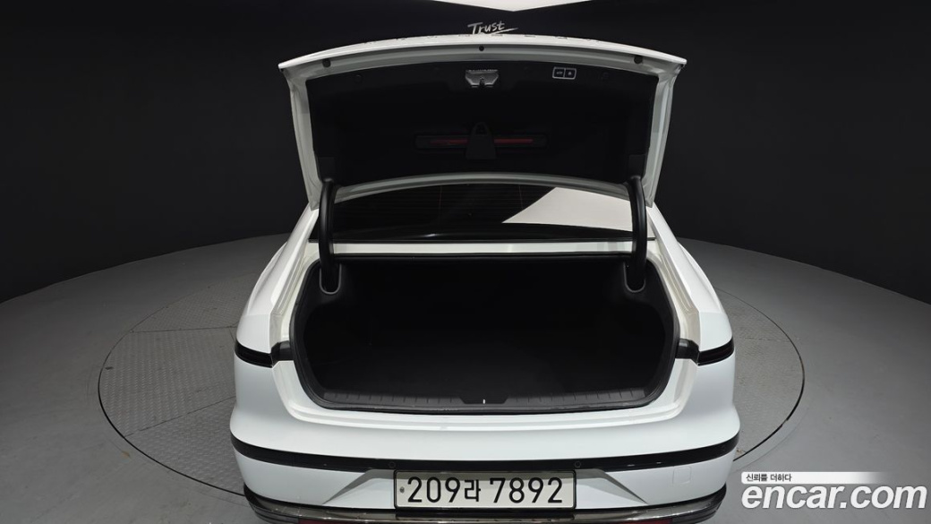 Hyundai Grandeur 2,5 Gasoline 2WD, 2023