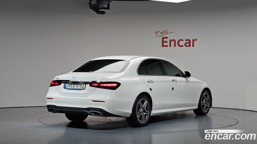 Mercedes-Benz E-Class E250 AMG Line, 2023