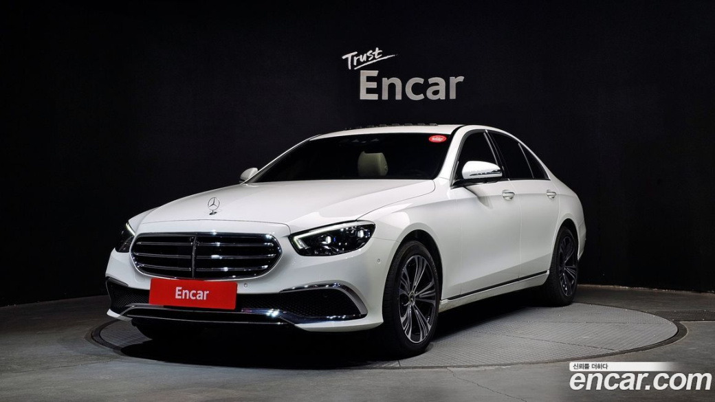 Mercedes-Benz E-Class E220d 4MATIC Exclusive, 2023