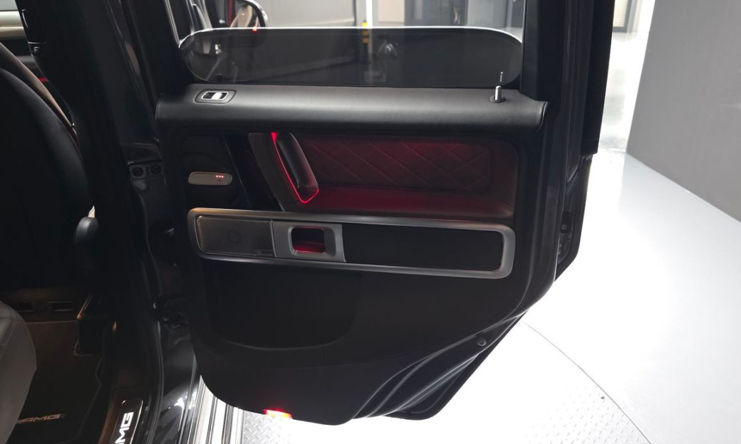 Mercedes-Benz G-Class AMG G63 Manufaktur, 2024