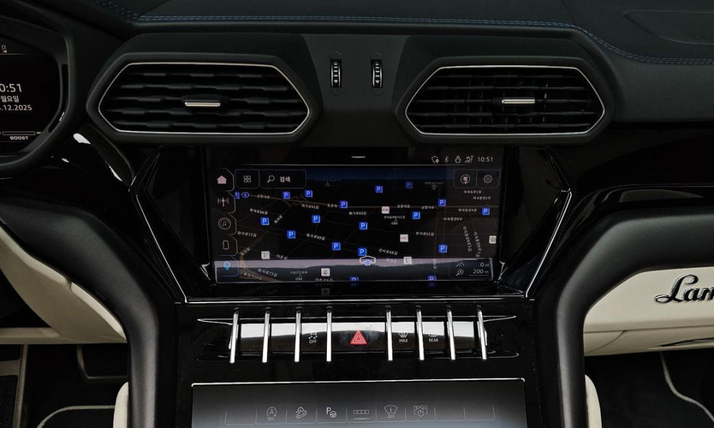 Lamborghini Urus 4.0 V8 S, 2024