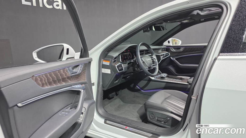 Audi A6 45 TFSI Premium, 2023