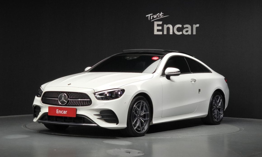 Mercedes-Benz E-Class E300d 4MATIC Coupe, 2022