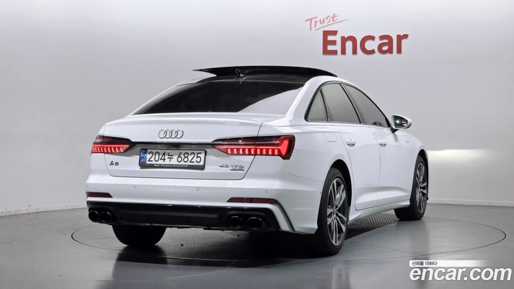 Audi A6 45 TFSI Quattro Premium, 2022