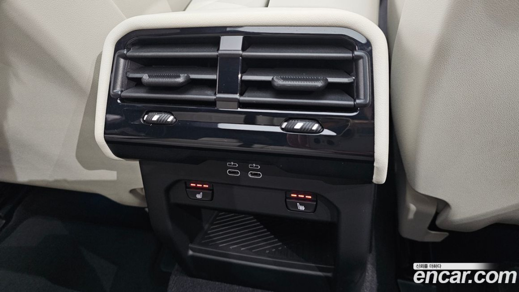 BMW 5-Series 520i M Sport, 2025