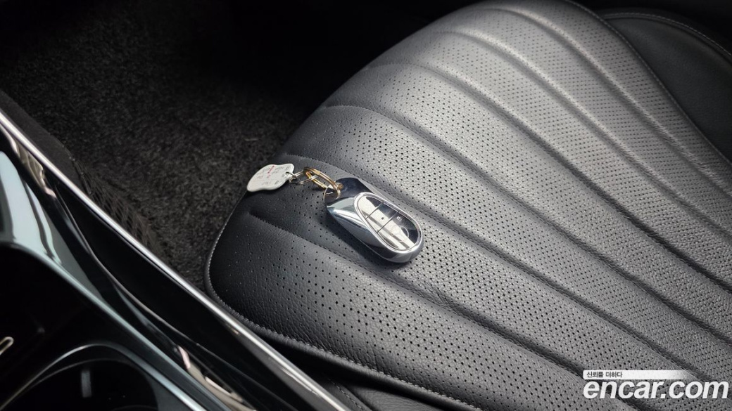 Mercedes-Benz S-Class S350 d, 2022