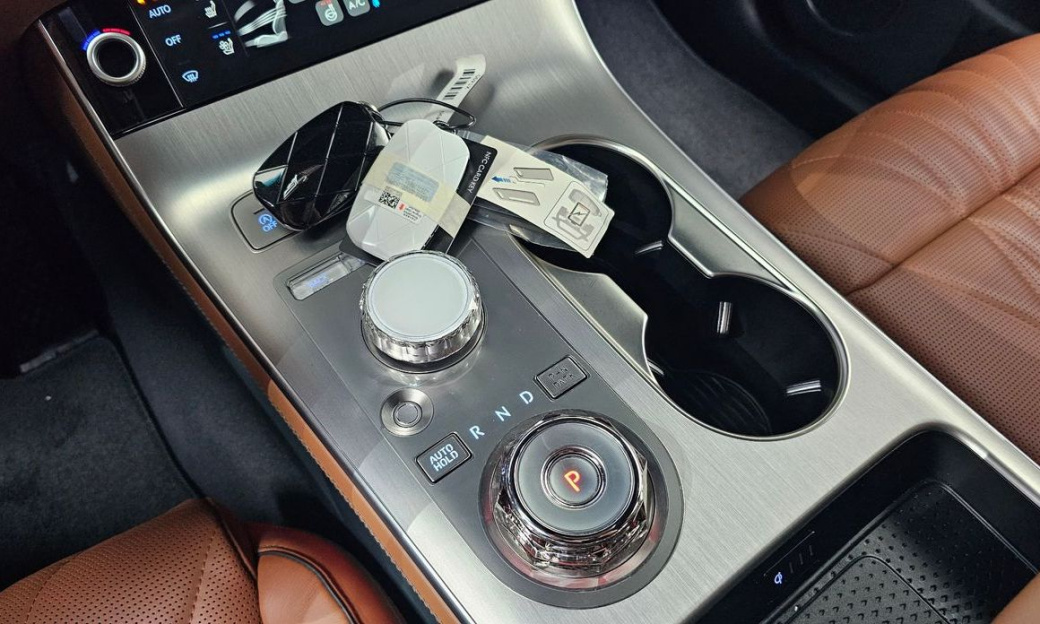 Genesis GV70 2.5T Gasoline 2WD, 2025