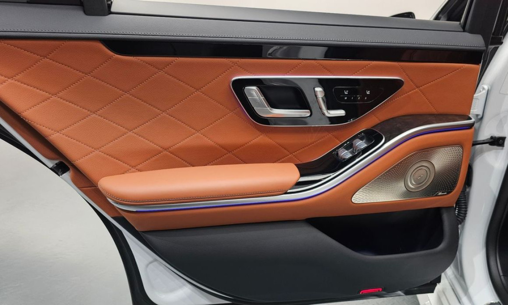 Mercedes-Benz S-Class S500L 4MATIC, 2024