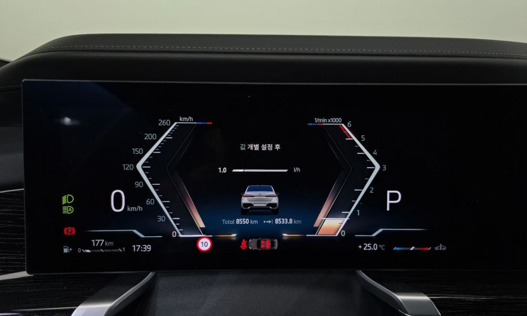BMW 7-Series 740d xDrive M Sport, 2025