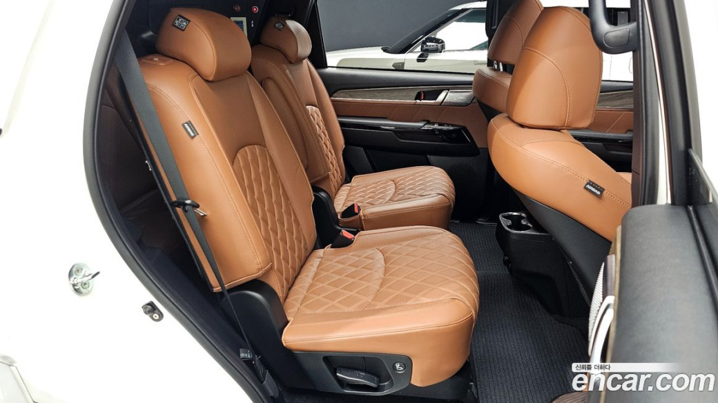 Kia Mohave Diesel 3.0 4WD 6-Seater, 2022