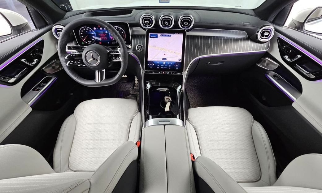 Mercedes-Benz GLC-Class GLC300 4MATIC Coupe, 2025