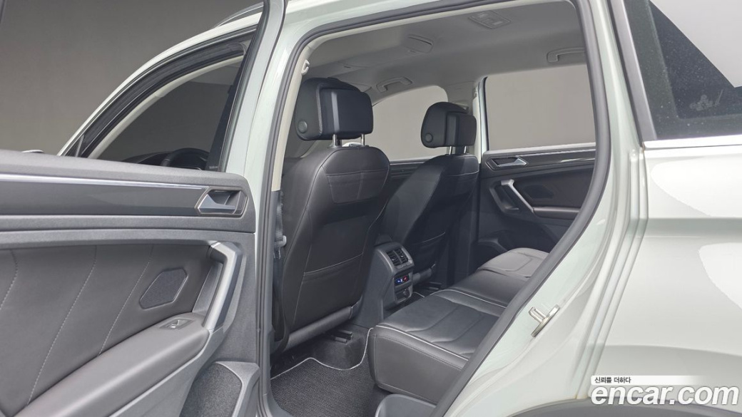 Volkswagen Tiguan 2.0 TDI Premium, 2023