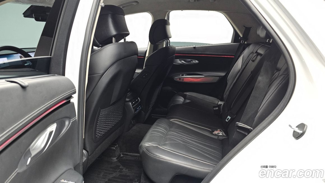 Genesis GV70 2.5T Gasoline 2WD, 2025