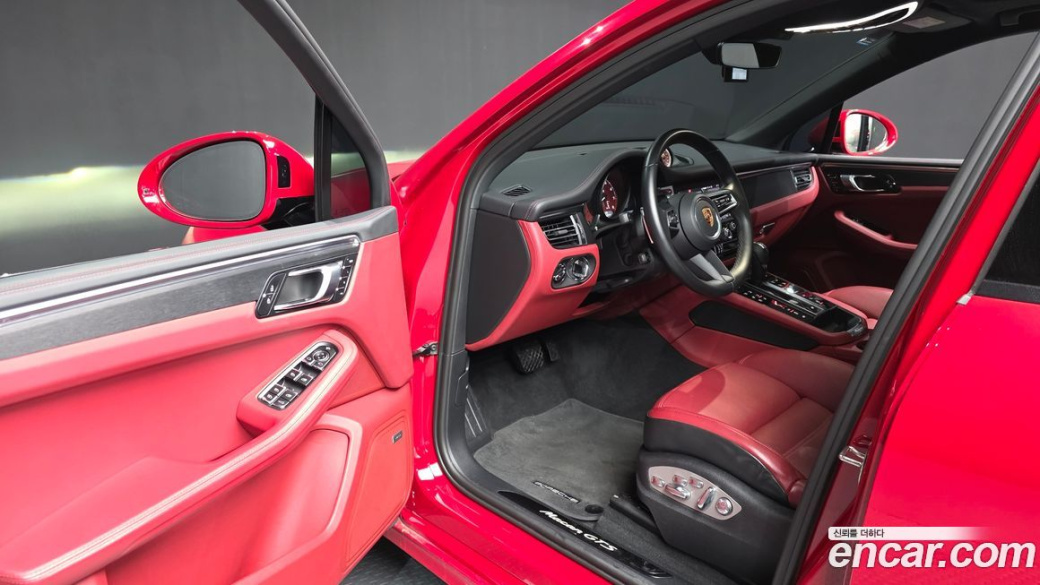 Porsche Macan 2.9 GTS, 2022