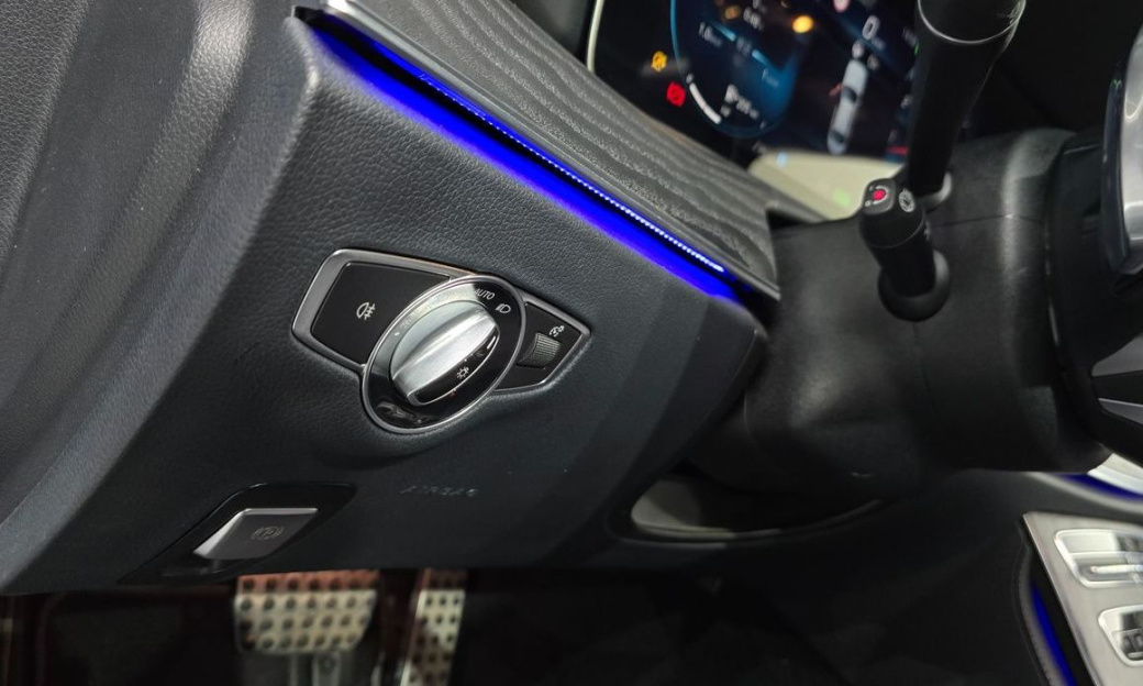 Mercedes-Benz E-Class E350 4MATIC AMG Line, 2022