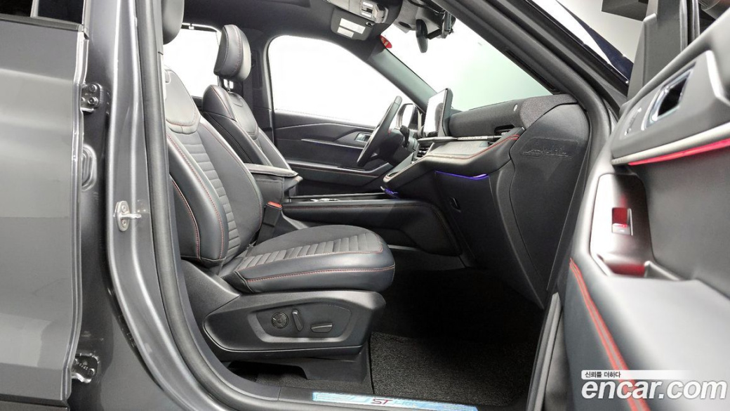 Ford Explorer 2.3 ST-Line 4WD, 2025