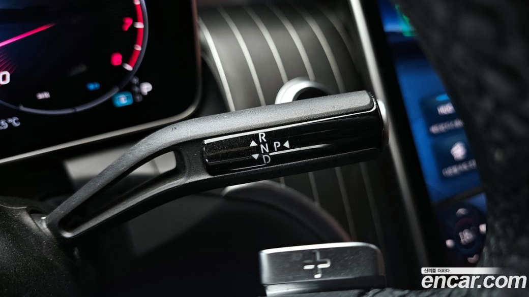 Mercedes-Benz GLC-Class GLC300 4MATIC AMG Line, 2024