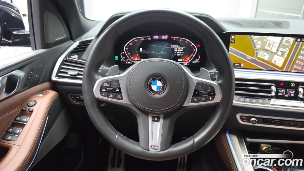 BMW X5 xDrive 40i M Sport, 2021