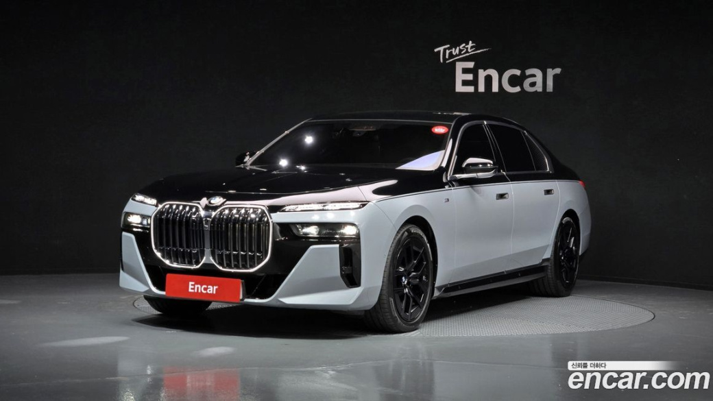 BMW 7-Series 740d xDrive M Sport, 2025