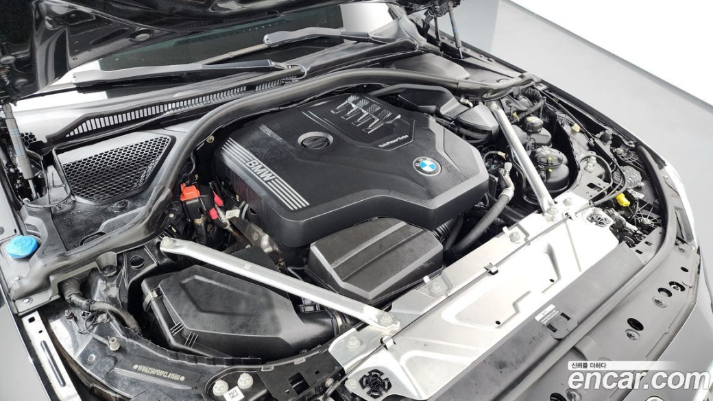 BMW 4-Series 420i M Sport Coupe, 2023