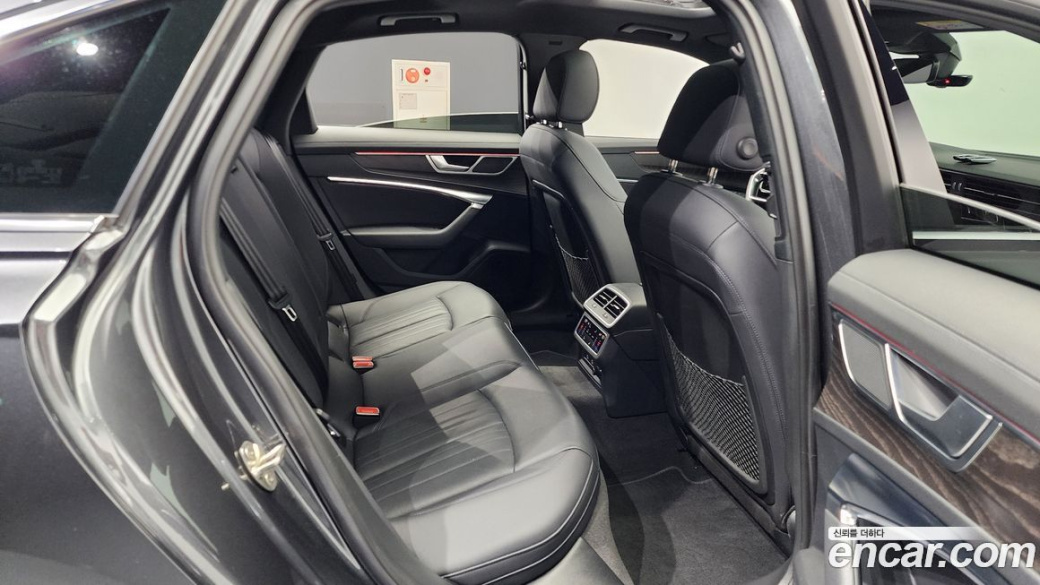 Audi A6 45 TFSI Premium, 2023