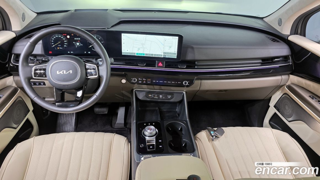 Kia Carnival 9-Seater Hi Limousine (Special Vehicle), 2025