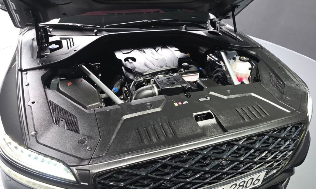 Genesis GV70 2.5T Gasoline AWD, 2025