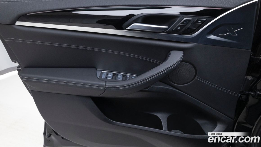 BMW X4 xDrive20i xLine, 2022