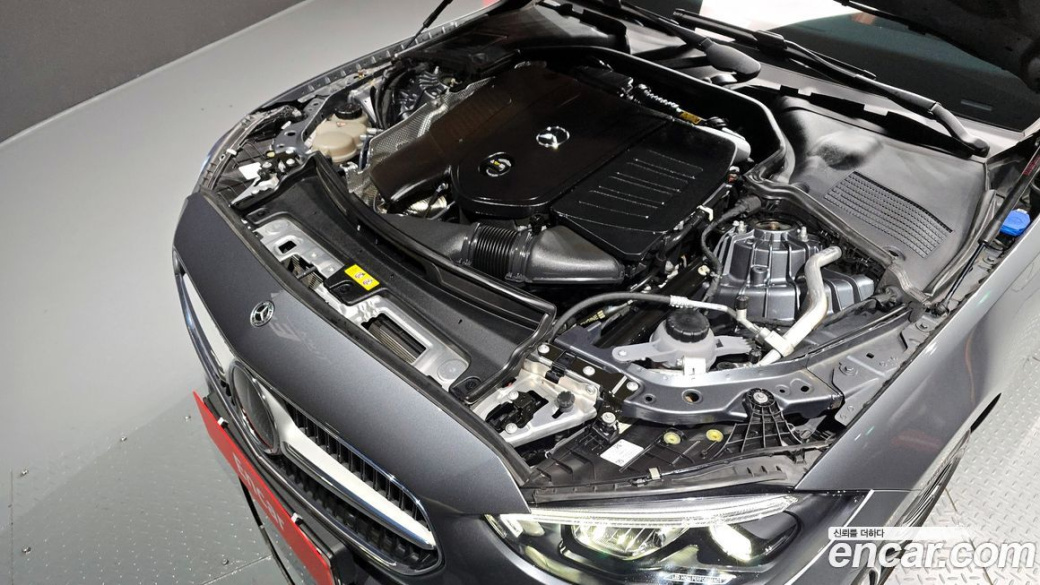 Mercedes-Benz C-Class C200 4MATIC Avantgarde, 2022