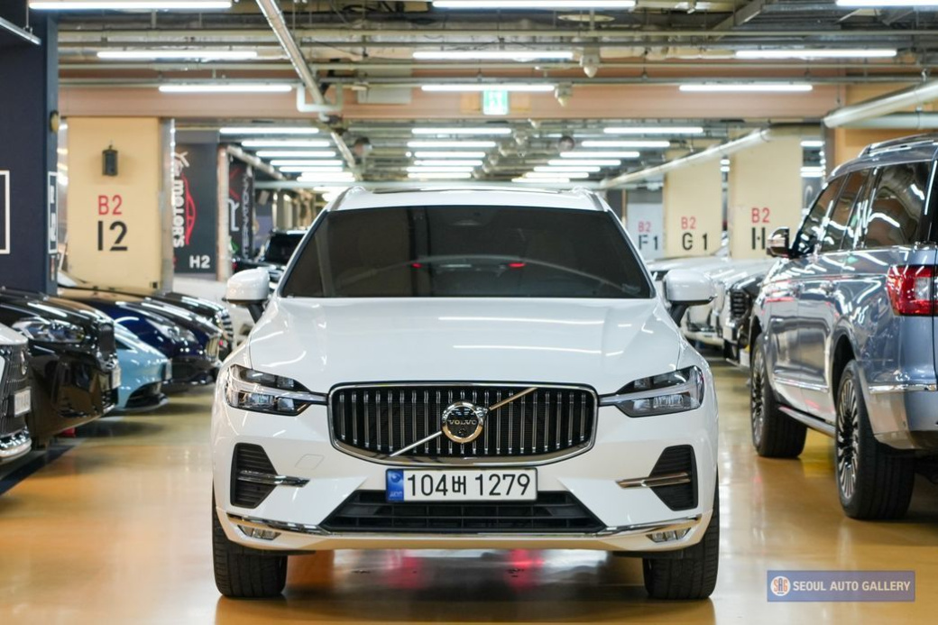 Volvo XC60 B5 Ultimate Bright, 2024