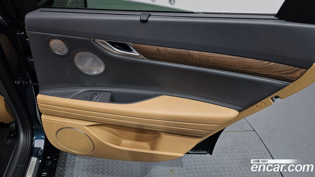 Genesis G80 Gasoline 2.5 Turbo AWD, 2023