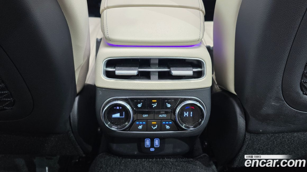 Genesis GV70 2.5T Gasoline AWD, 2022