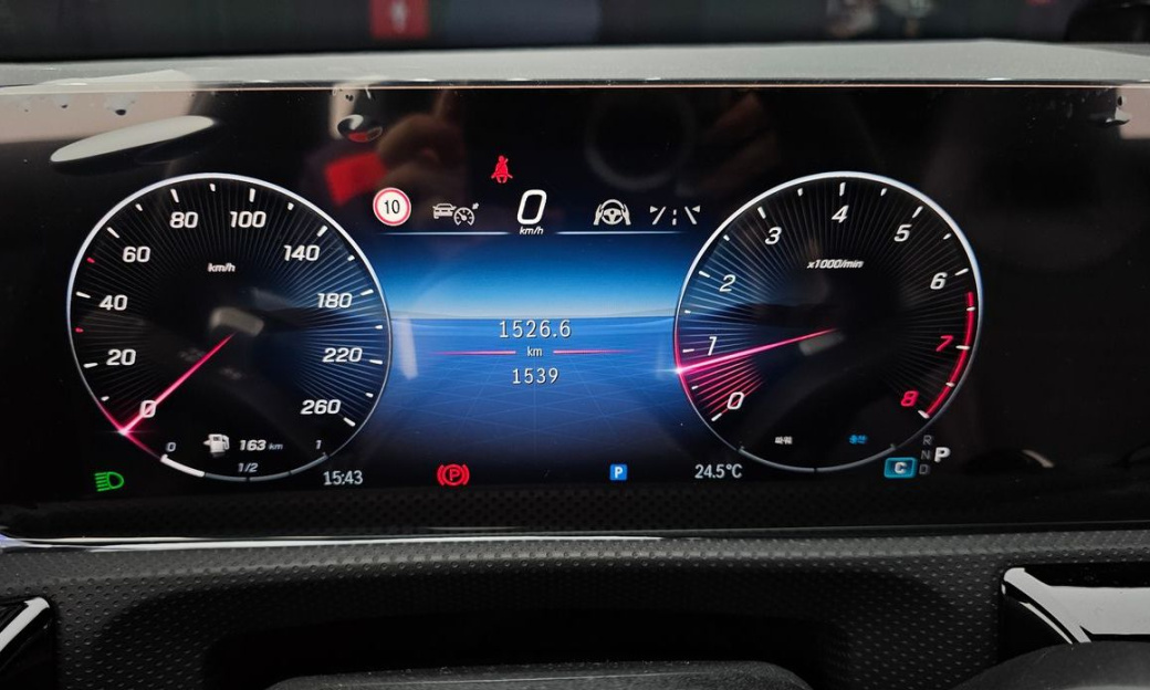 Mercedes-Benz CLA-Class CLA250 4MATIC, 2025