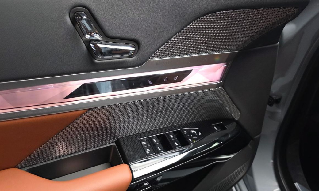 BMW 7-Series 740d xDrive M Sport, 2025
