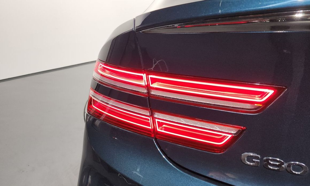 Genesis G80 Gasoline 2.5 Turbo AWD, 2025
