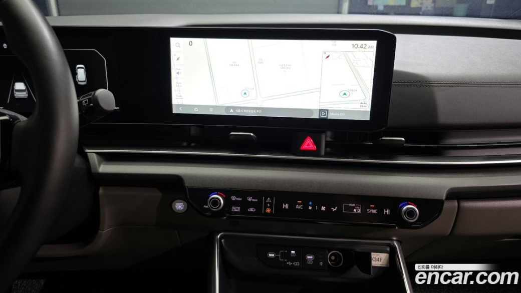 Kia Carnival 9-Seater Noblesse, 2025