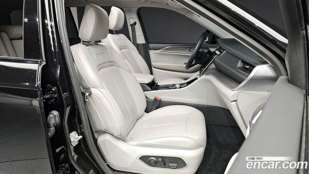 Jeep Cherokee L 3.6 Overland, 2021