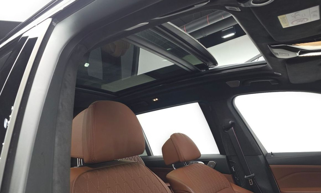BMW X7 M60i xDrive M sport 6STR, 2024