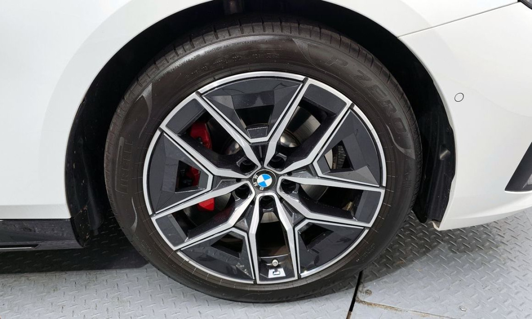 BMW 5-Series 520i Special Edition, 2024