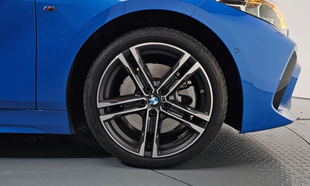 BMW 1-Series 120i M Sports, 2024