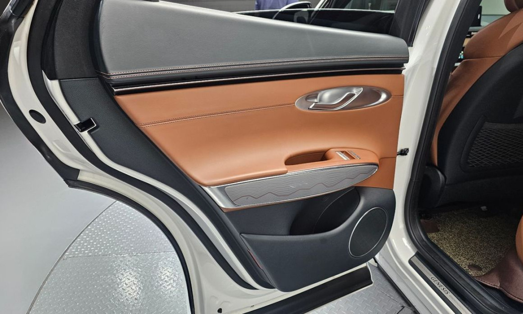 Genesis GV70 2.5T Gasoline AWD, 2024