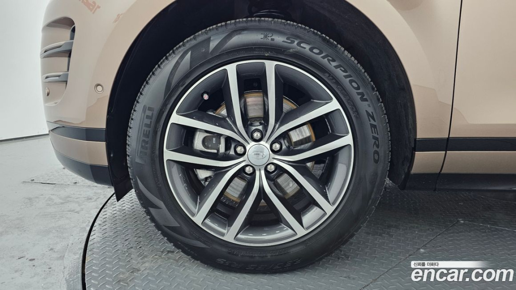 Land Rover Range Rover Evoque P250 Dynamic SE, 2025