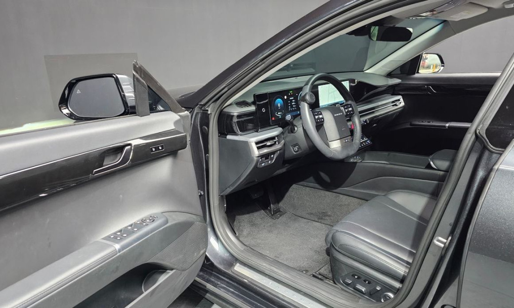 Hyundai Grandeur 2,5 Gasoline 2WD, 2023