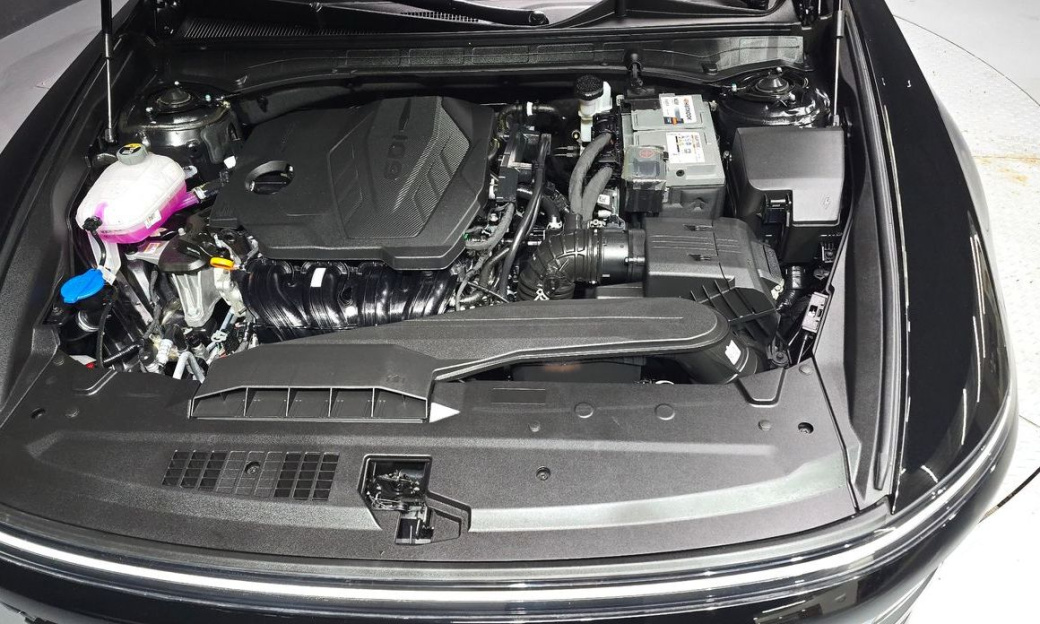 Hyundai Grandeur 2,5 Gasoline 2WD, 2025