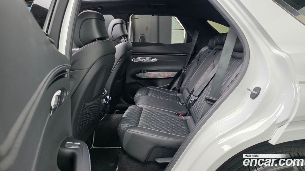Genesis GV70 2.5T Gasoline 2WD, 2021
