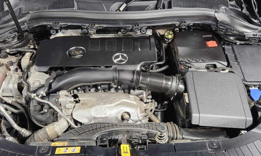 Mercedes-Benz GLA-Class GLA250 4MATIC, 2023
