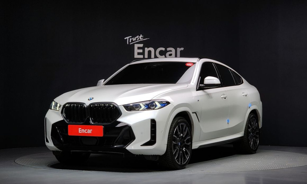 BMW X6 xDrive40i M Sport, 2024