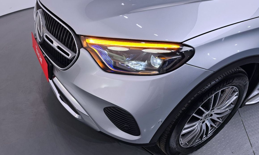 Mercedes-Benz GLC-Class GLC 300 4MATIC Avantgarde, 2025